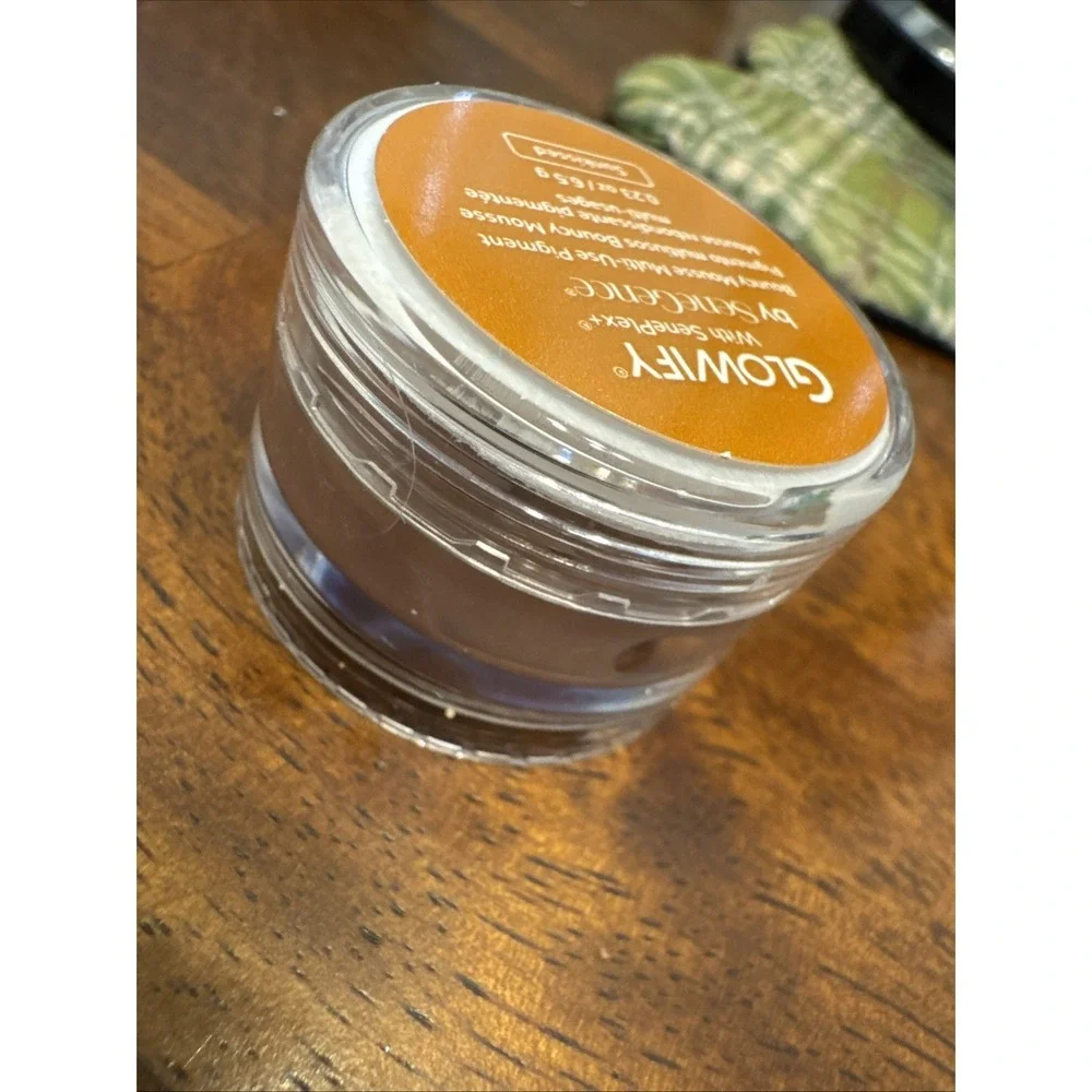 Glowify Mousse Multi-Use Pigment SeneGence NEW SEALED